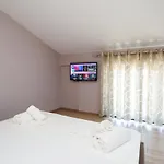 Sunny Hill Apartmanhotel Radhima