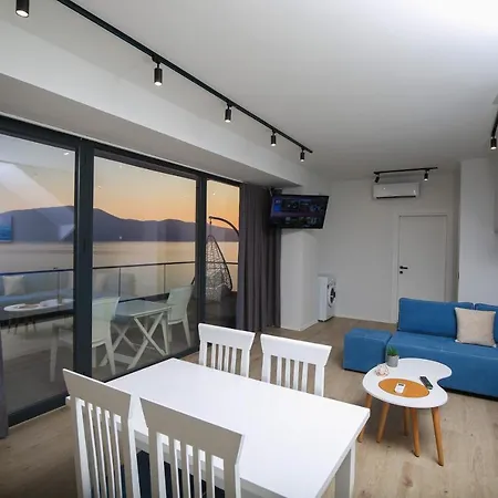 Aparthotel Sunny Hill Radhime