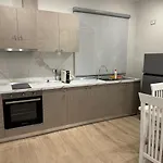Aparthotel Sunny Hill Radhimë