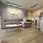Sunny Hill Aparthotel 3*