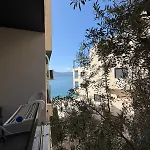 Sunny Hill Aparthotel 3*