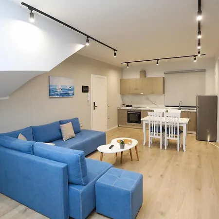 Sunny Hill Apart Otel 3*