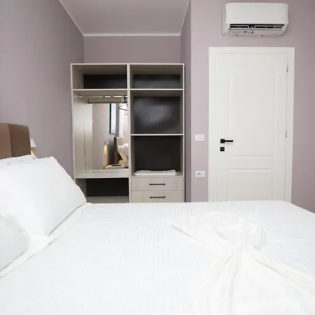 Sunny Hill Apart Otel 3*