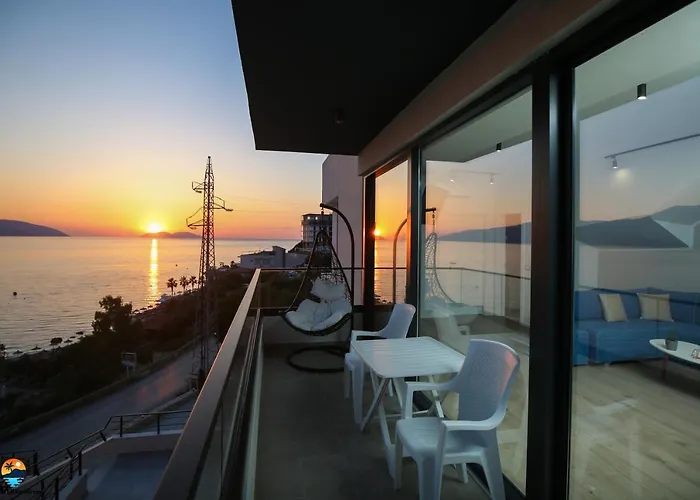 Sunny Hill شقة فندقية Radhimë