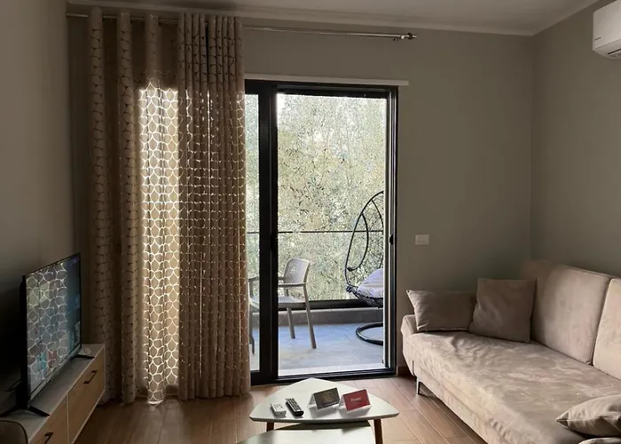 Sunny Hill Apart Otel Radhimë