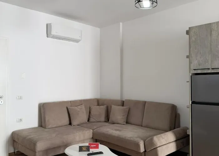شقة فندقية Sunny Hill Radhimë