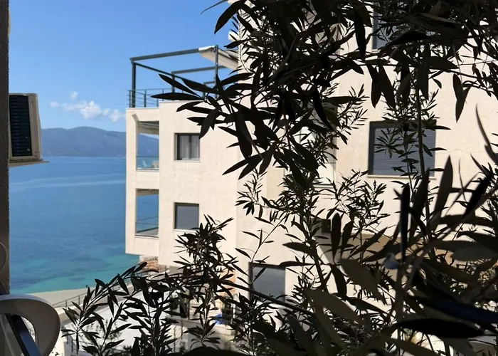 Sunny Hill 3* Radhimë